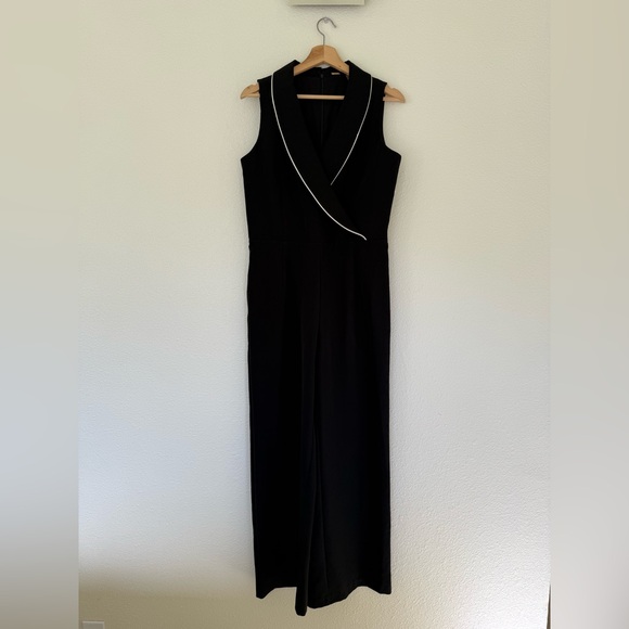 Tahari Collared V-Neck Scuba Jumpsuit - Picture 5 of 13
